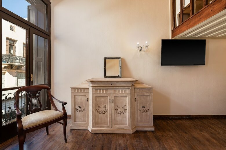 Hotel Old Town Suites