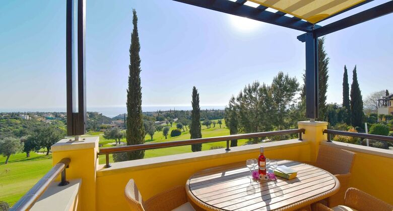 Apartment B11 - Hera