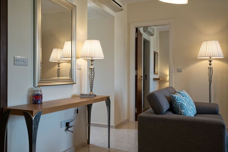 Apartment Dd12 - Chloe
