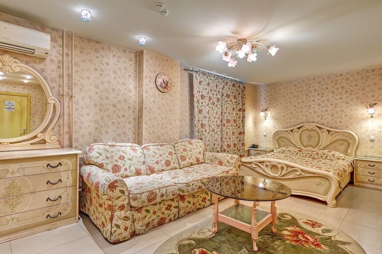 Hotel Shelton