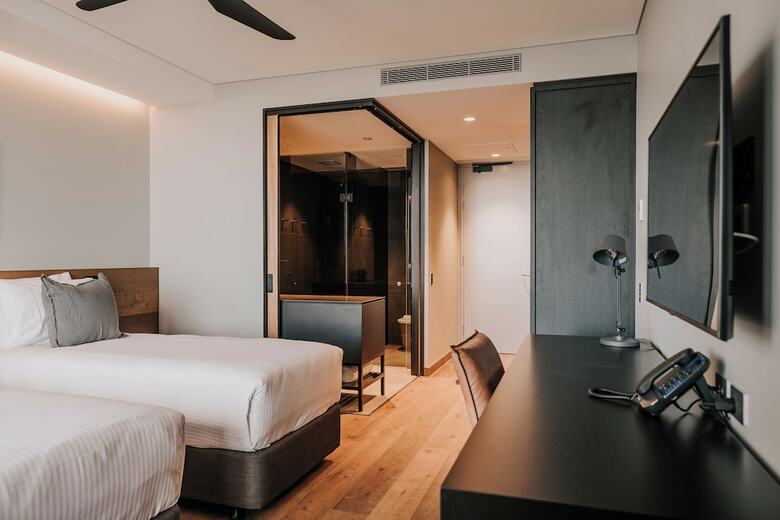 Hotel The Sebel Yarrawonga Silverwoods