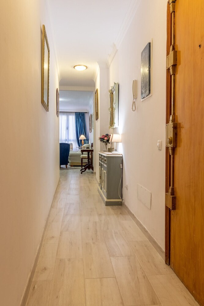 Apartamentos 35010d05 - Gravina 39, Esc. Dcha. 3�a
