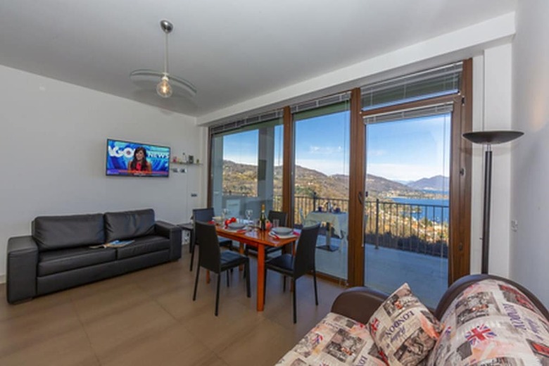 Sole Di Meina Apartment