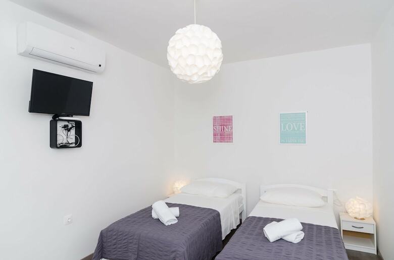Cin & Co Central Apartments