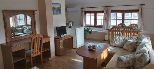 Hostal Citadel Guest House