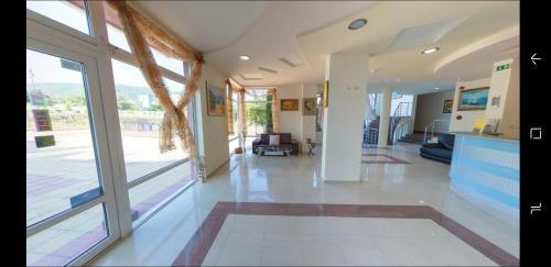 Peshev Family Hotel Vlas