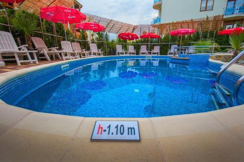 Jbh Hotel