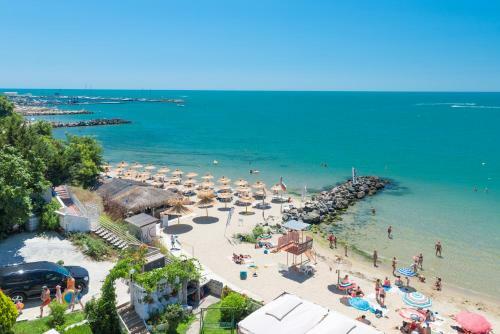Iris Hotel All Inclusive