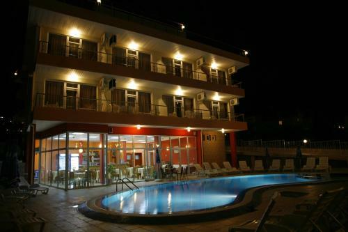 Iris Hotel All Inclusive