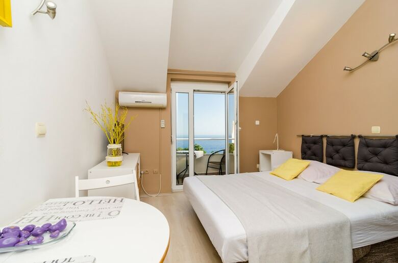 Apartamento Mara?tina Suites