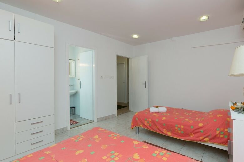 Apartamento Izvija?ica Suite