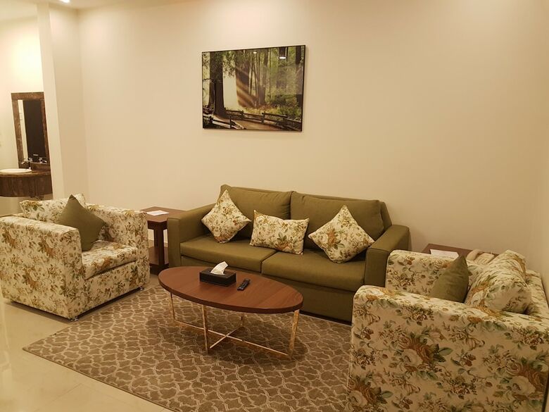 Laperla Hotel
