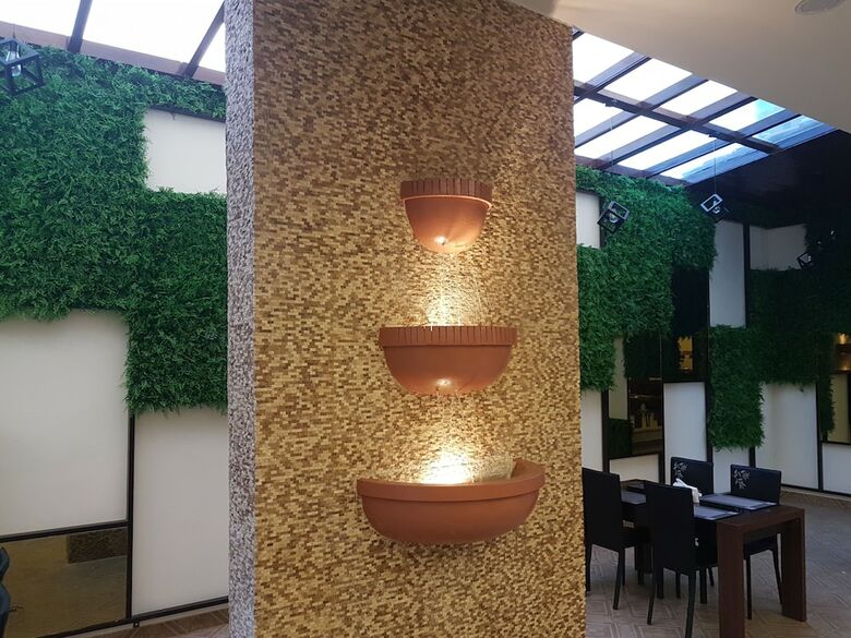 Laperla Hotel