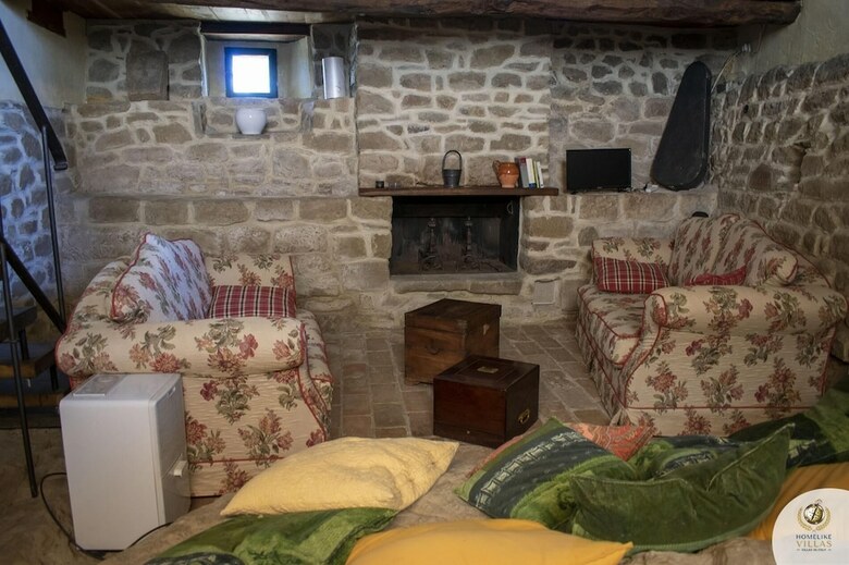 Villa Borgo Pietra Antica