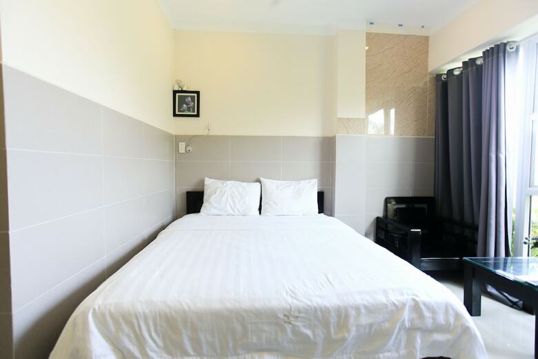 Oyo 1072 Dragon Hotel