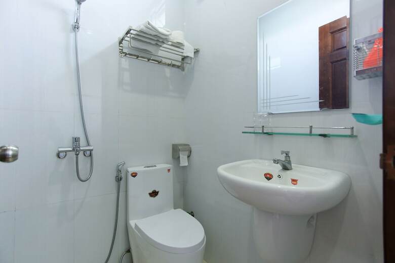 Oyo 1082 Bong Sen Hotel
