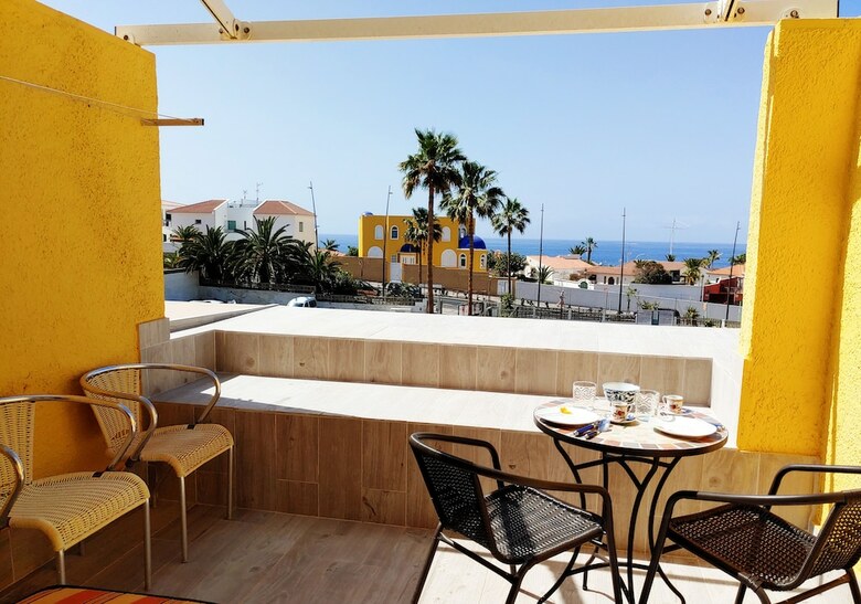 Ocean View Apartment In Playa La Arena