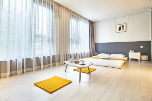 Chason Hotel The Smile