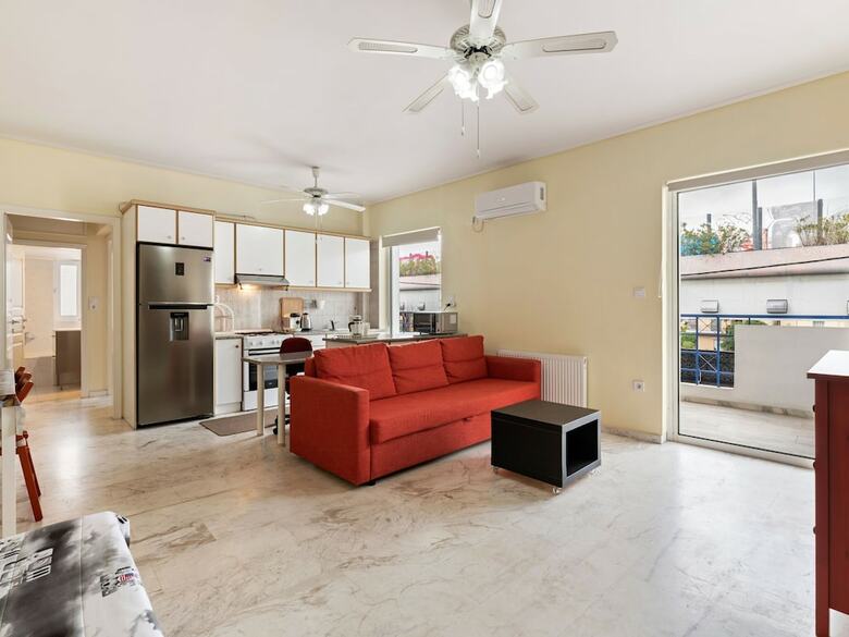 Homely Apartment In Piraeus With Balcony