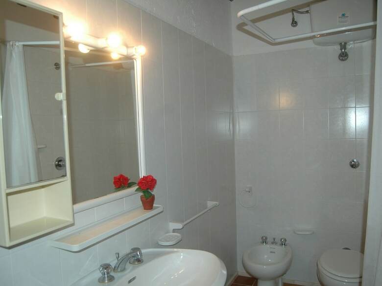 Agroturismo Tasteful Apartment In Gambassi Terme With Pool