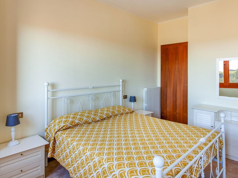 Spacious Villa In Tavullia With Swimming Pool