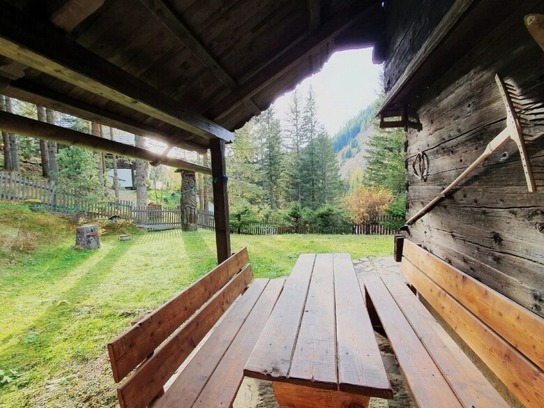 Vintage Chalet In Sankt Oswald With Garden
