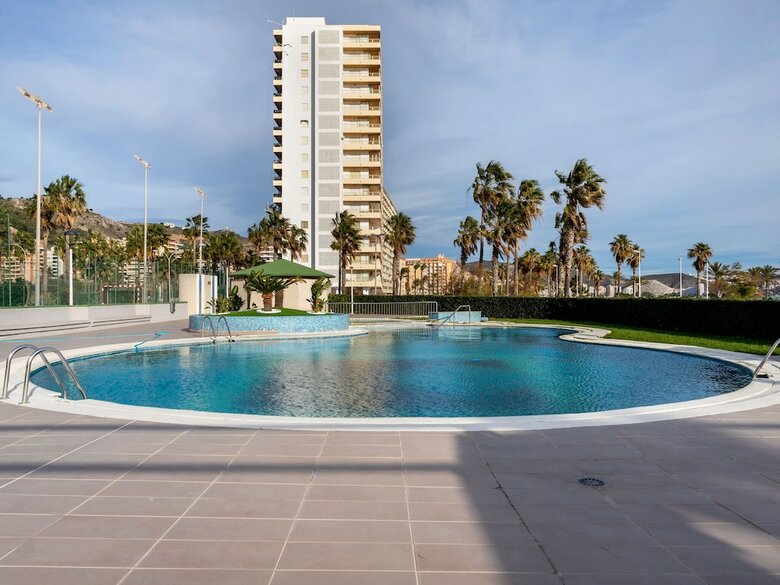 Modern Apartment In Cullera With Swimming Pool