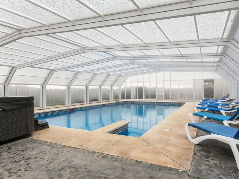 Impressive Apartment In Alcauc�n With Swimming Pool