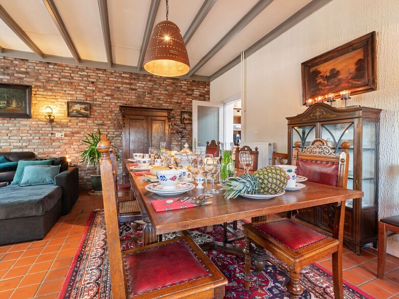 Traditional Holiday Home In Reusel With Garden