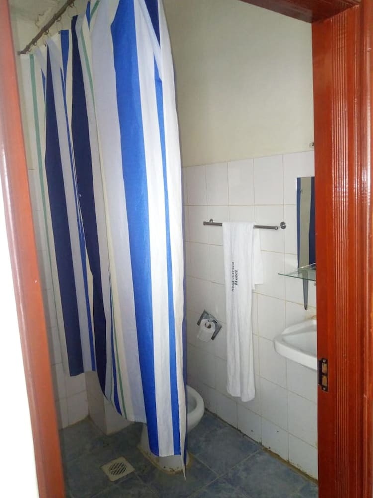 Mid Africa Hotel