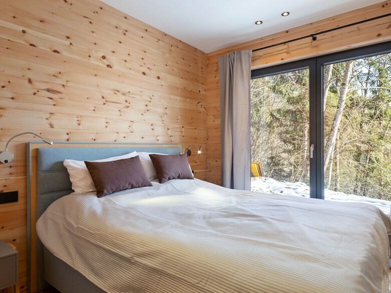 Superb Chalet In Niedernsill With Garden