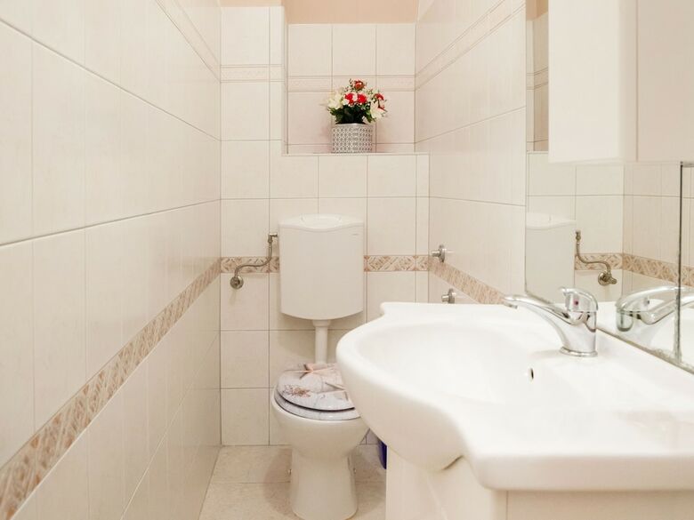 Simplistic Apartment In Vir With Garden