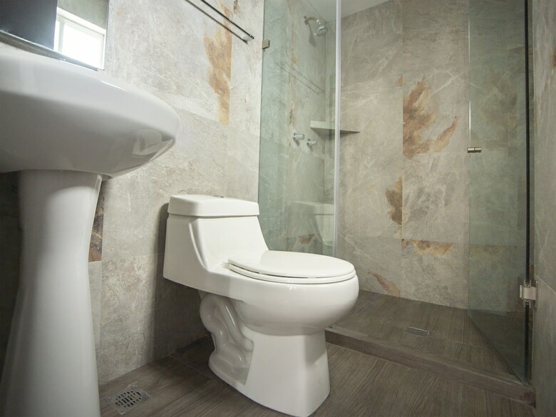Oyo Hotel Sf Express