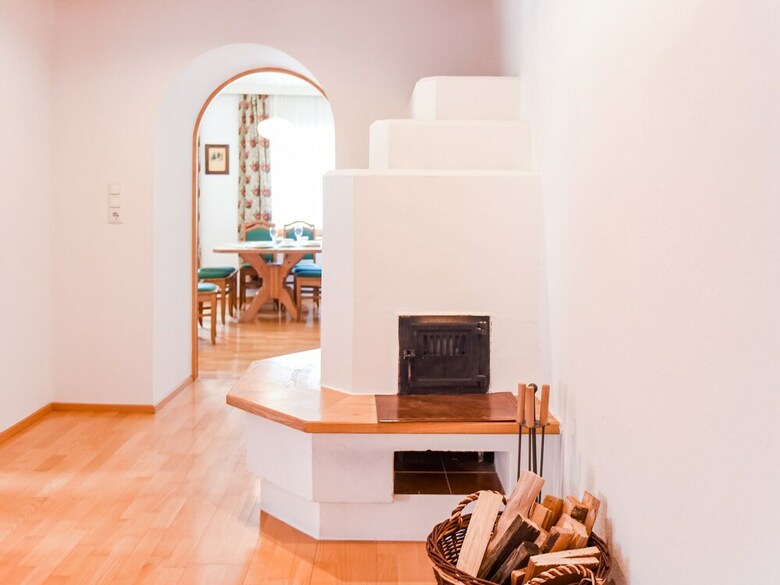 Beautiful Apartment In Rattenberg By The River