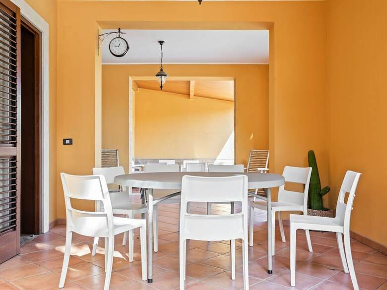 Peaceful Holiday Home In Punta Milocca With Private Pool