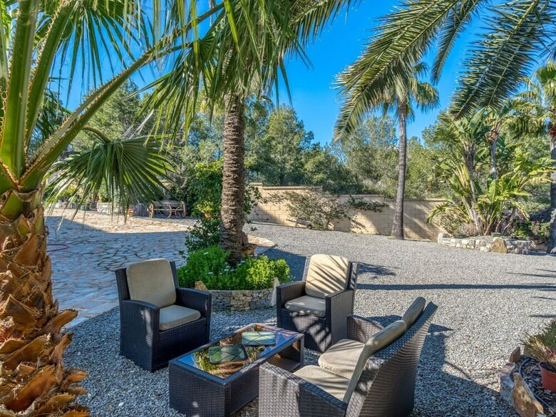 Villa Deluxe Apartment In Albir With Pool & Garden
