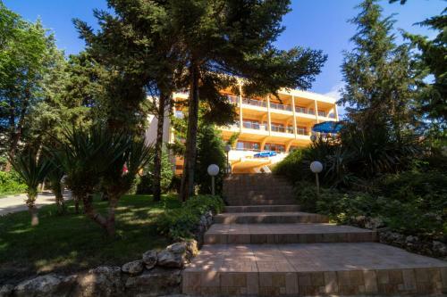 Hotel Exotica