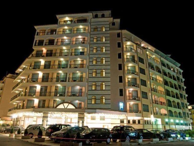 Karolina Hotel