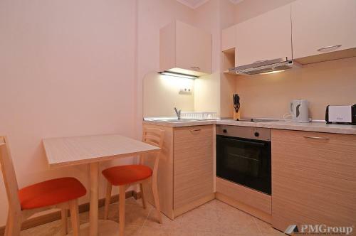 Aparthotel Pmg Royal Sun Apartments