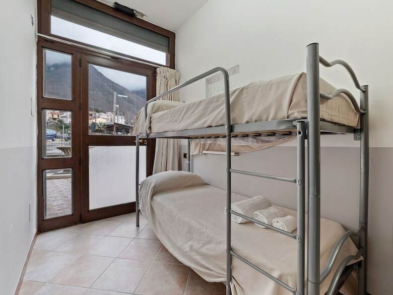 Pleasant Apartment In Pimonte With Veranda