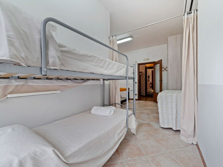 Pleasant Apartment In Pimonte With Veranda