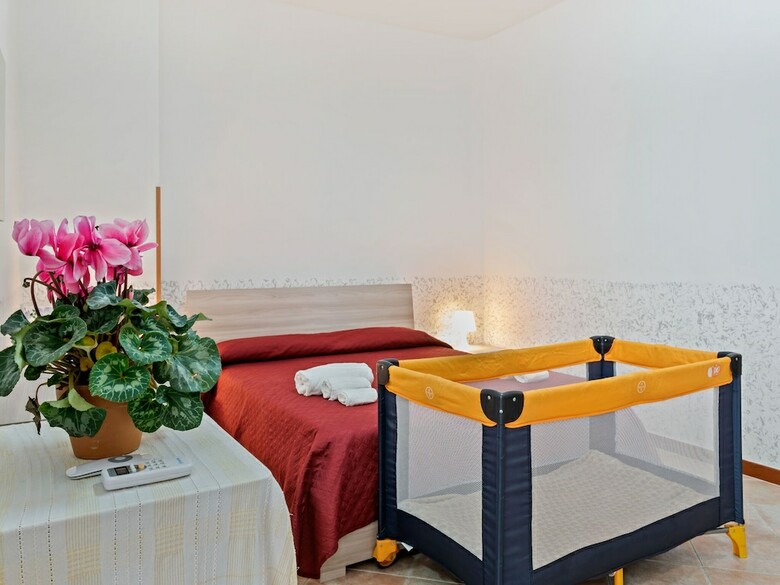 Pleasant Apartment In Pimonte With Veranda