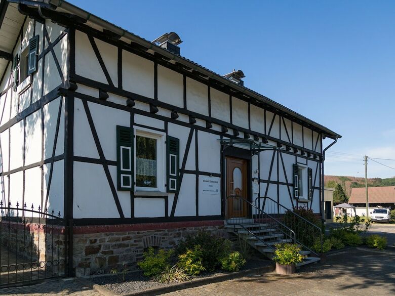 Spacious Holiday Home In Windeck With Garden