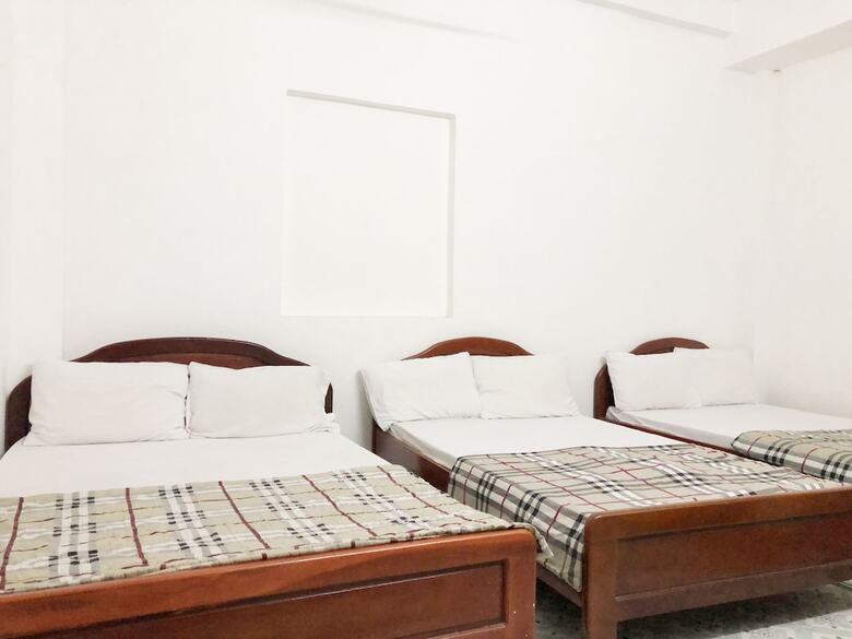 Spot On 1112 Thuy Tram Hotel 3
