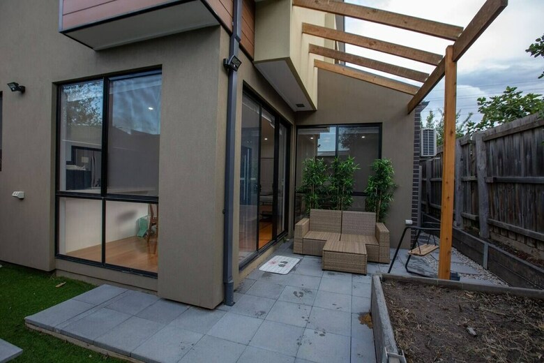 Impressive & Spacious New Townhouse@preston