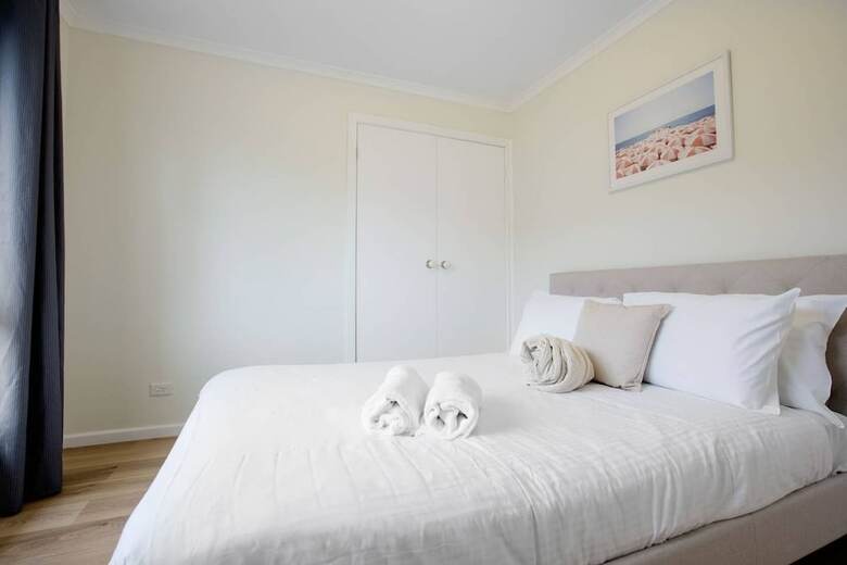 Quiet & Peaceful 3bed2bath Home @keilor Downs