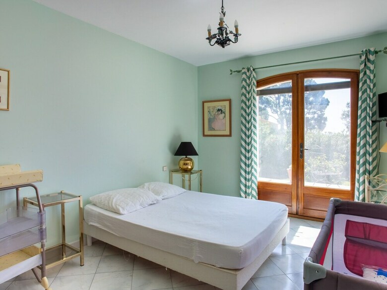 Premium Villa In Ollioules With Swimming Pool