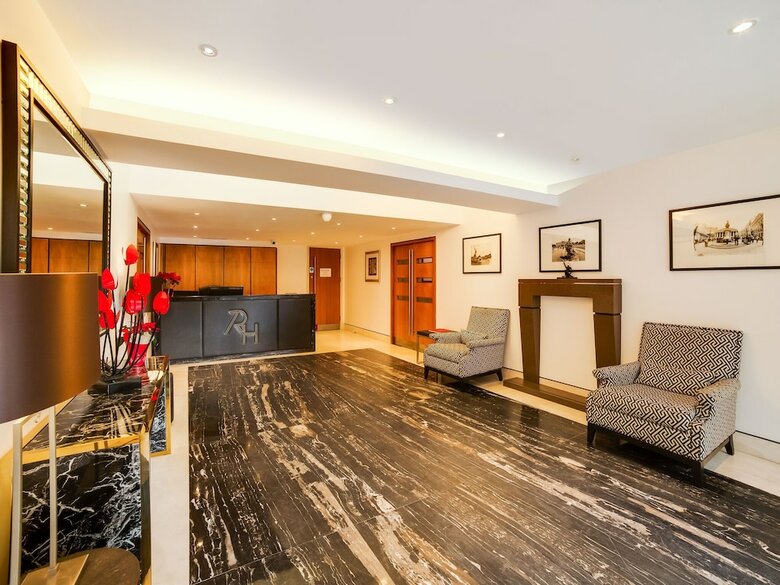 Apartamentos Simplistic Studio In London With Jacuzzi