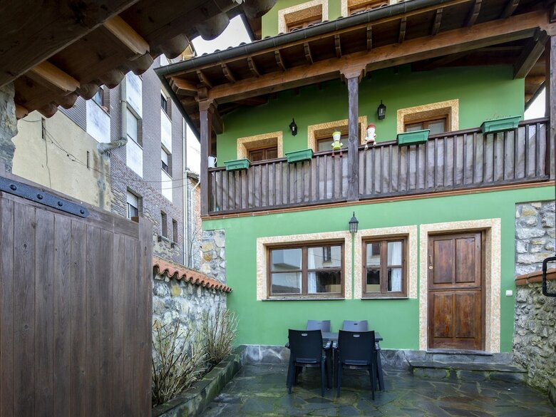 Simplistic Apartment In Colunga With Terrace