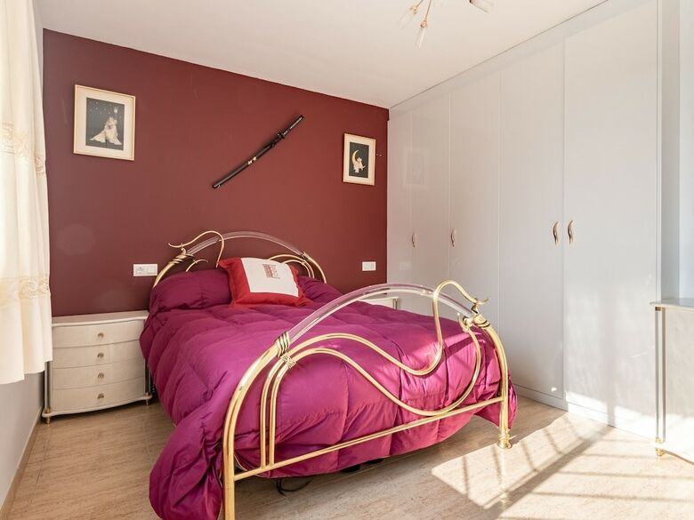 Comfortable Holiday Home In L'ampolla With Swimming Pool